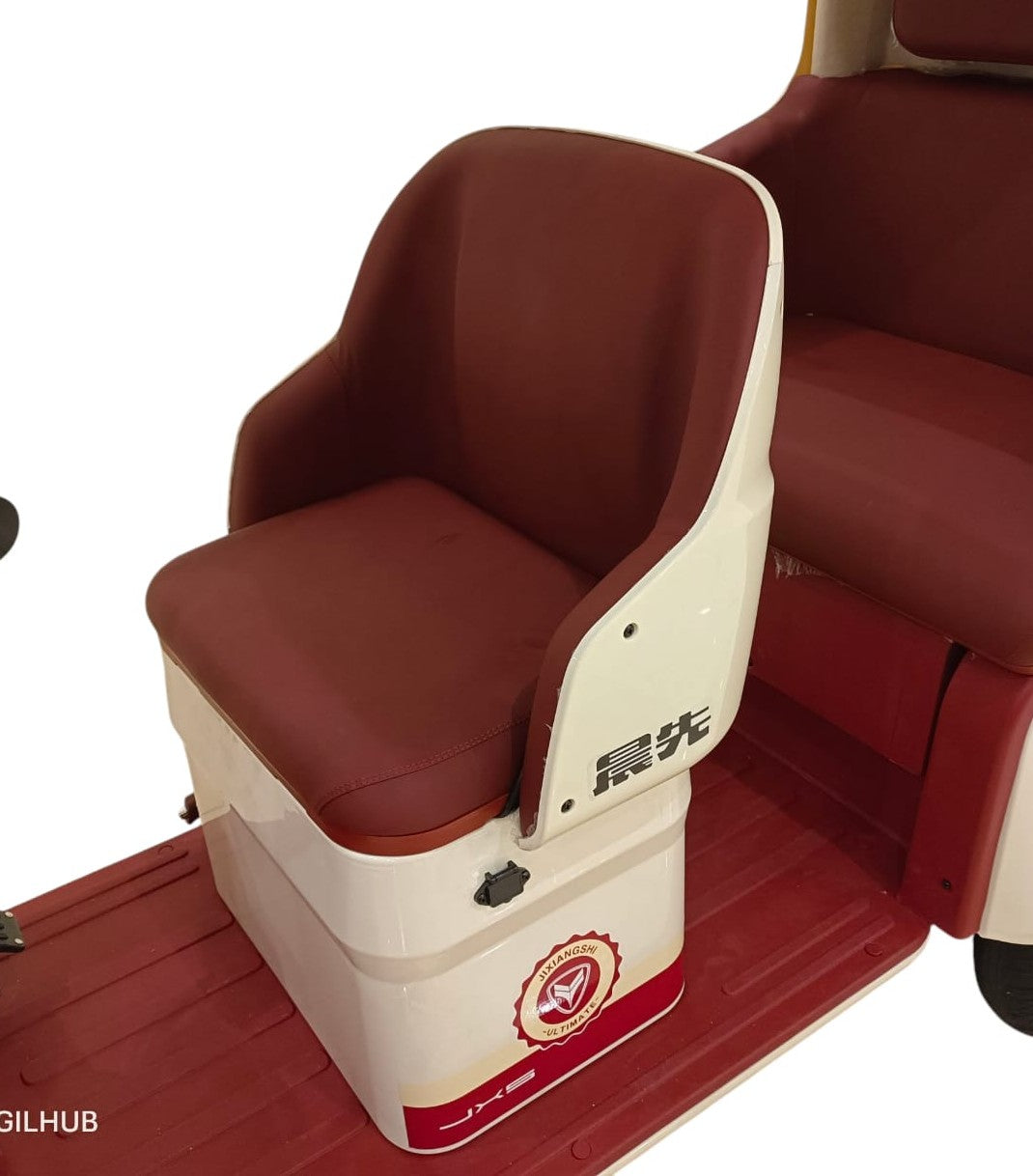F17 E-Scooter Front Seat