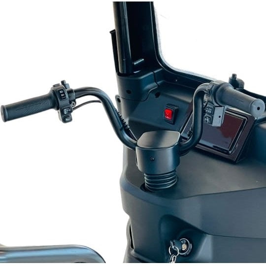 S5 Tri-Wheel Scooter Handle bar view